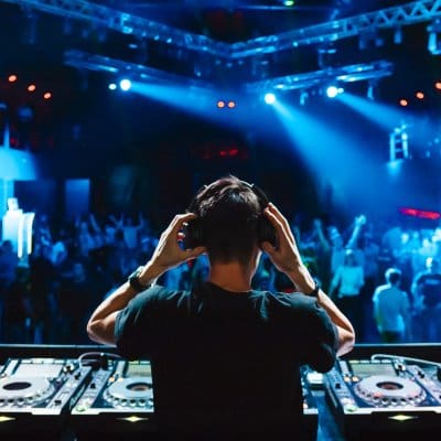 Can I become a famous DJ if I use ghost producers? 3 dj