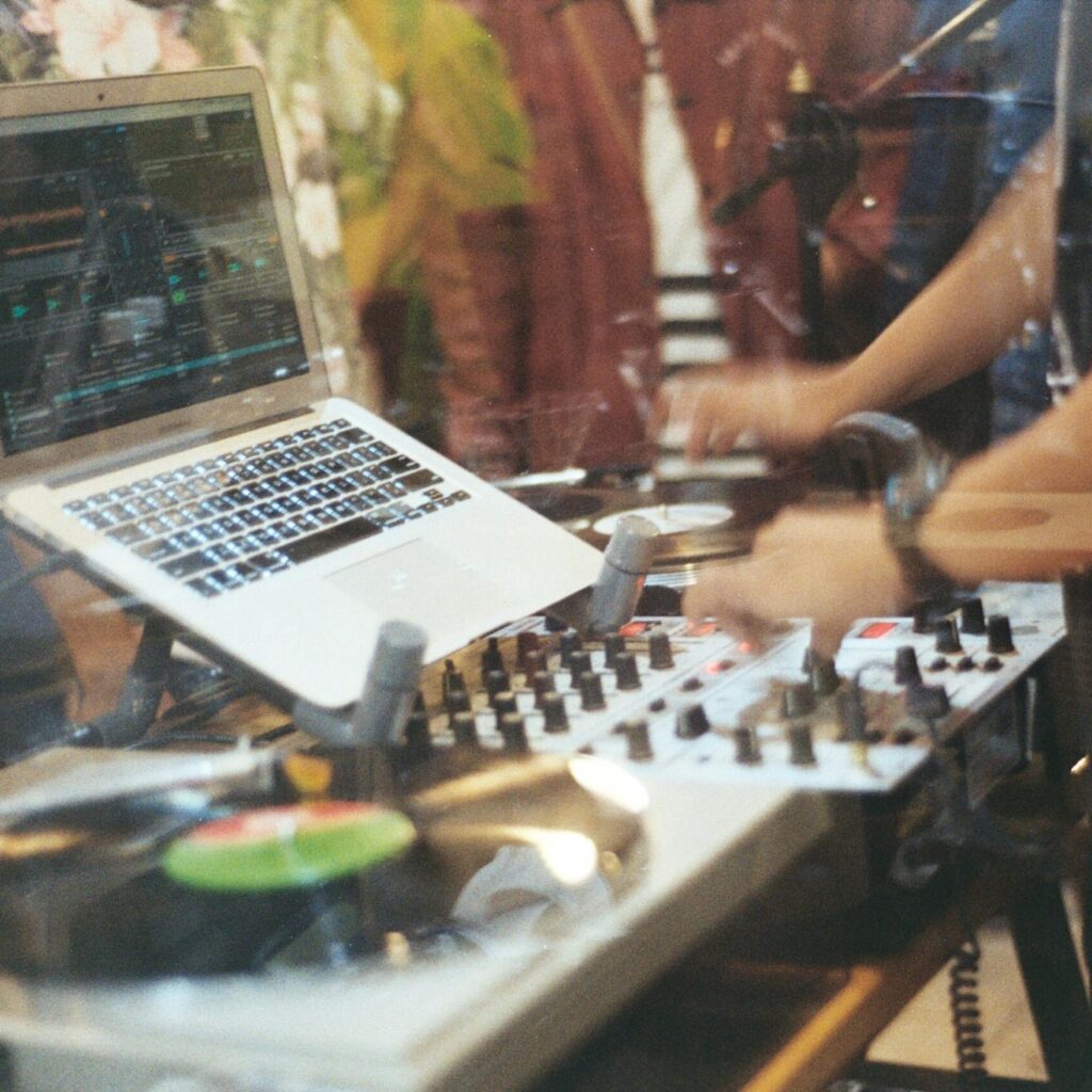 Piano House
