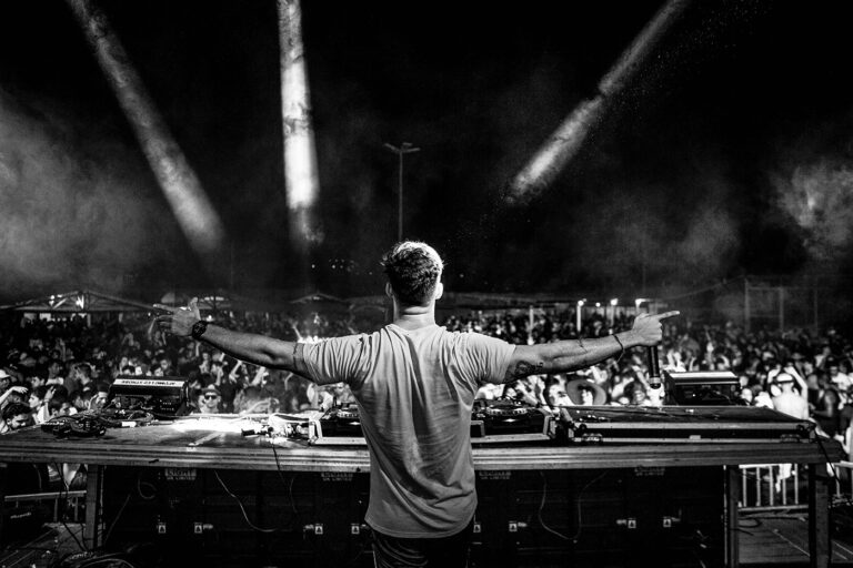 How to Build a Unique DJ Brand in 2025