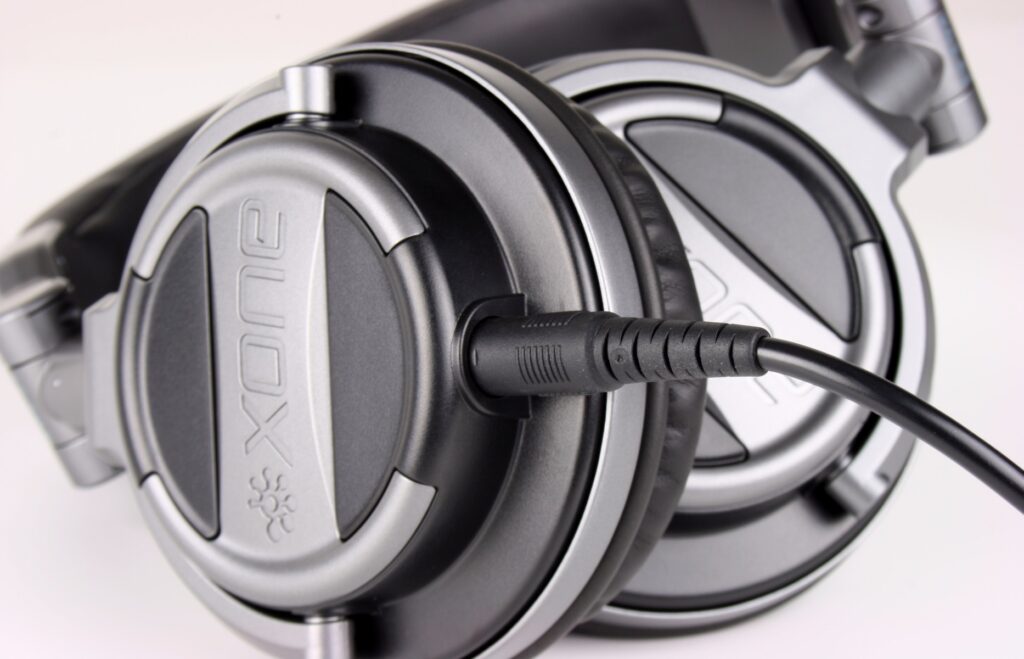 Best DJing Headphones in 2025: Ultimate Buyer’s Guide for DJs 7 Allen & Heath XONE XD2-53