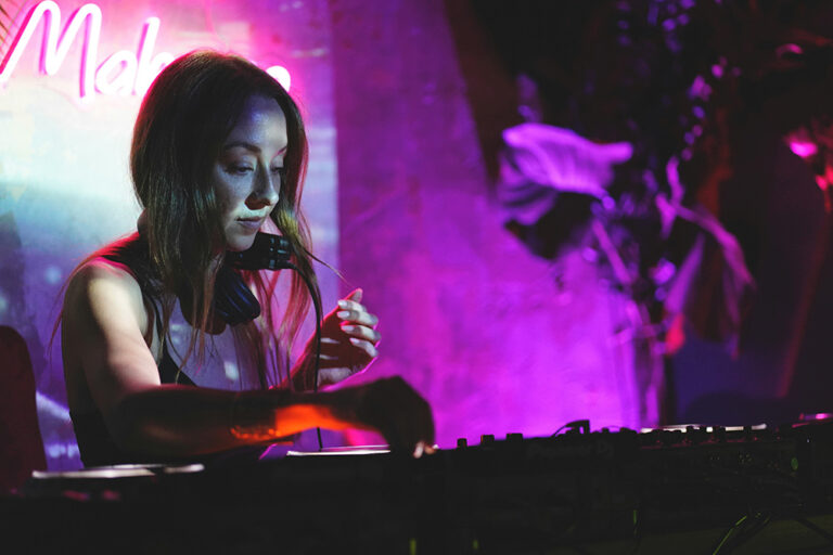 How to Get More DJ Gigs in Clubs and Festivals: Proven Strategies for 2025