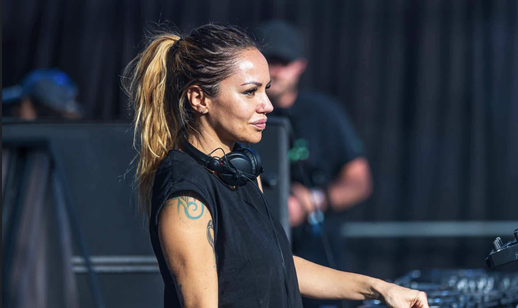 Best Female Techno DJs in 2026 6 Best Female Techno DJs