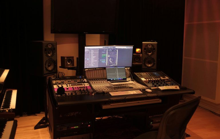How to Buy Ghost Tracks Safely
