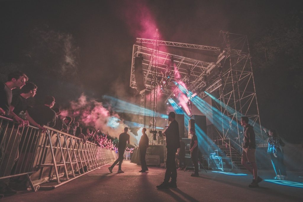 11 Pro Tips for Radio Ready Tracks That Hit Clean and Loud 3 Festival main stage crowd silhouette for radio ready tracks production