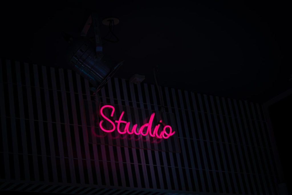 Smart FL Studio Plugins I Trust on Finished Club Mixes Now 1 Producer using fl studio plugins for EQ and sidechain mixing in a home studio