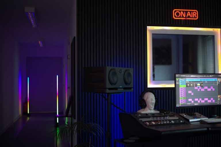 Start a Track in 30 Minutes Without Blank: Pro Page Panic