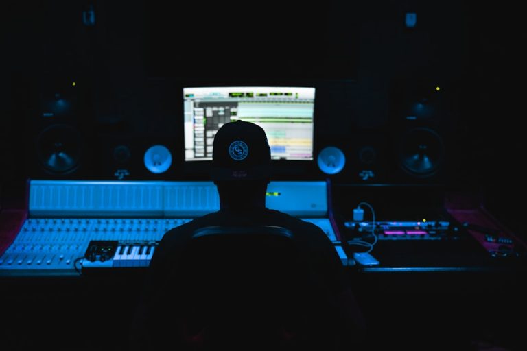 House Music Mixing That Translates on Big PAs Fast