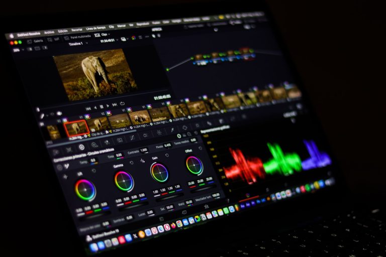 7 Music Producer Income Myths That Keep You Broke
