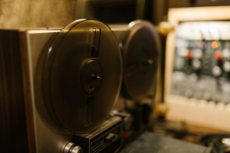 Pitch Correction Software Picks for Cleaner Vocals